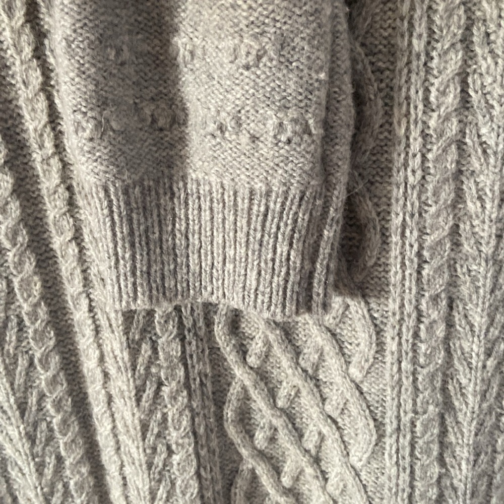 🎄Last price 🎄H&M Cable Knit dresse– Beige, Cozy Classic (Size M) - Picture 8 of 14
